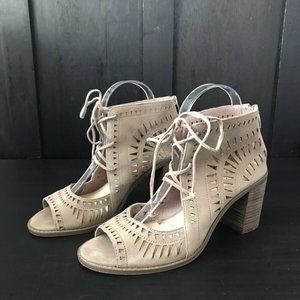 Vince Camuto Tarita Sandal Lazer Cut Lace Up Zip Heel Bootie Sandals Size 8.5